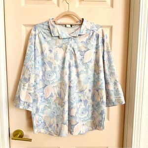 Vintage blue floral top